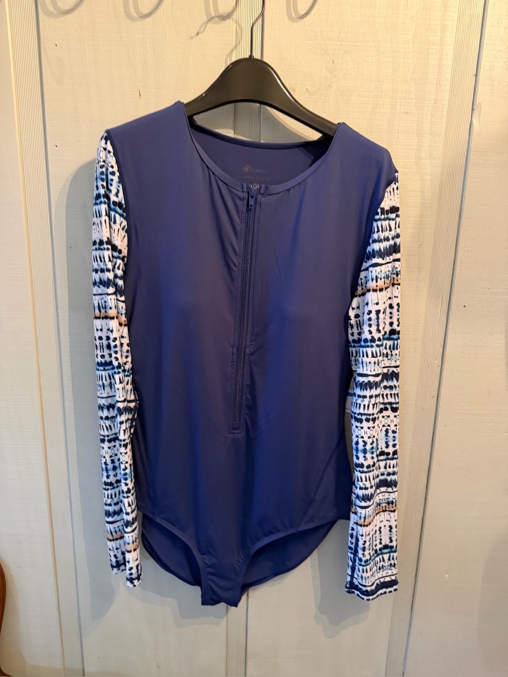Jantzen BlocUVWomen’s Navy Blue Long-Sleeve Zip Front Swim Suit